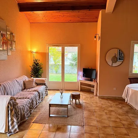 Le Balcon Bleu De 펜션