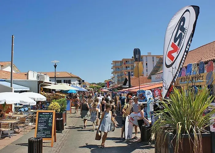 Ferienhaus Le Balcon Bleu De *